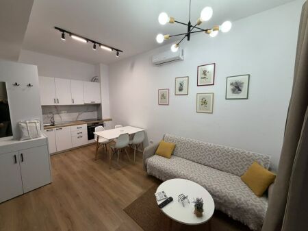 🏠 JEPET ME QIRA APARTAMENT 1+1  📍 Adresa: Ali Demi, Kompleksi Kaimi
