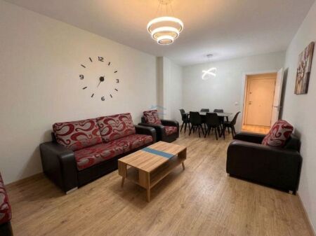 Shitet, Apartament 2+1, Ish-Tregu Elektrik, Tiranë