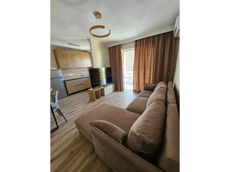 Qera, Apartament 1+1, Brryli , Tiranë