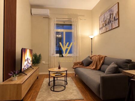 JEPET APARTAMENT 1+1+BLK ME QERA TE PALLATET AGIMI 70.000 LEKE
