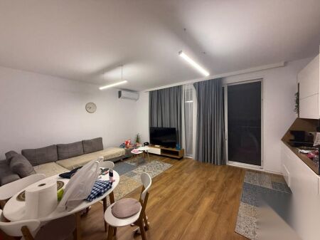 Shitet apartament 2+1 në kompleksin San Pietro, Gjiri i Lalëzit!