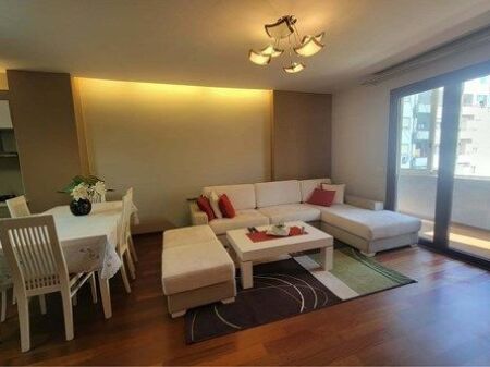 2+1 apartment for rent at the Yellow Buildings, Kthesa e Kamzes.