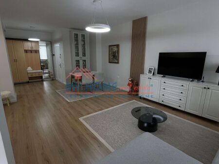 Apartament 2+1 me qera Qender ne Tirane