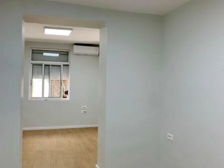 Ambient per zyra Bllok 450€