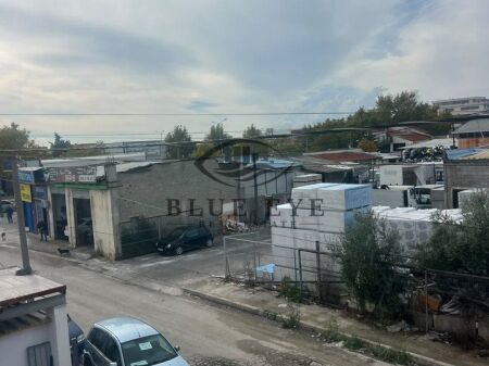  JEPET ME QIRA LAVAZH TEK ROYAL GAZ, DURRËS