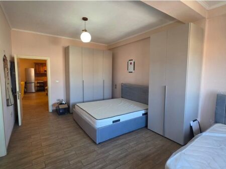 For rent, 2+1+2 apartment, Former Bus Park.