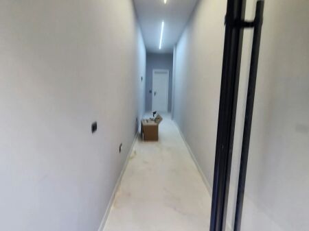 NEGOZIO IN VENDITA 14 M2 VIA E KOSOVAREVE 70.000 EURO FH-99314