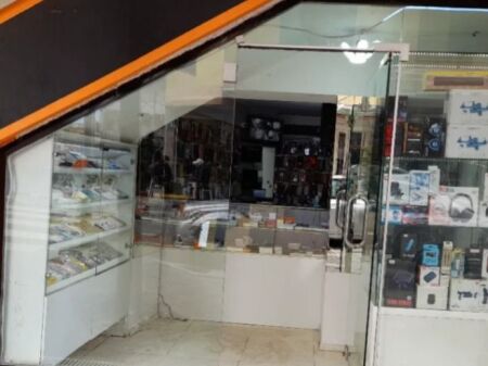Shop for rent on Rruga e Elbasanit, near the Treasury Branch.