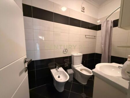 JEPET ME QIRA APARTAMENT 2+1+2 NE ASTIR, TE RRETHI