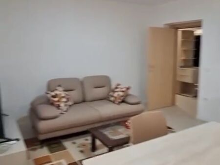 Jepet apartament 2+1 me qira tek Rruga Pjeter Pudi , Qyteti Studenti .