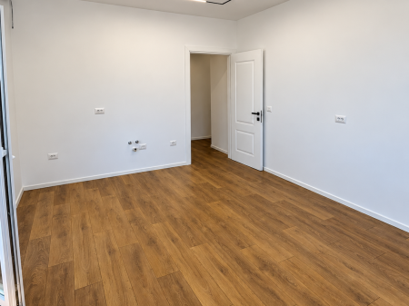 Shitet apartament 1+1 tek 21 dhjetori (Mozaiku)