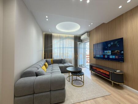 For sale, 2+1+2 apartment, Astir, Tirana