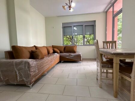 Apartament 2+1 per qira ne Fresk