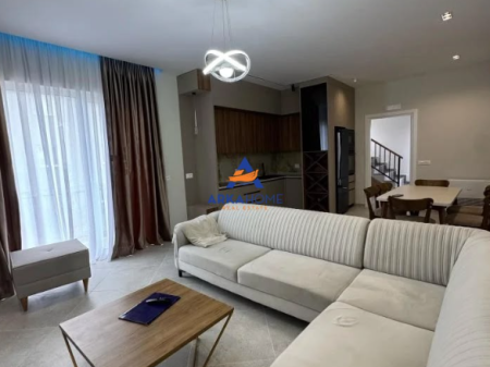 JEPET ME QERA VILE 2 KATSHE NE " TEG '200M2 1500 EURO