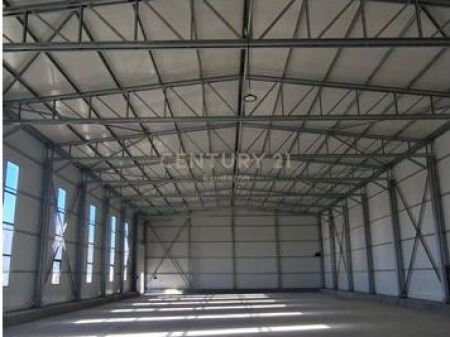  KAPANON INDUSTRIAL ME QIRA – SEKTORI RINIA, DURRËS 3500€