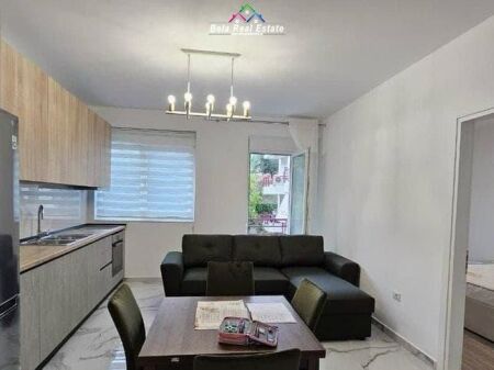 Appartamento in Affitto 2+1 a Liqeni i Thate (ID B2201582) Tirana