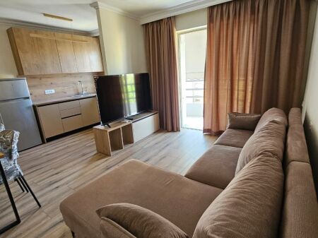 In affitto, appartamento 1+1, Brryli, Tirana