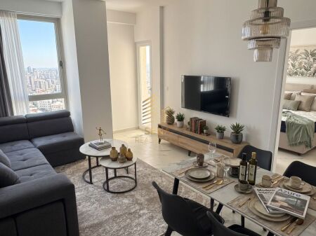 In affitto, appartamento 1+1+balcone, Complesso Aura, 60.000 Lek/mese
