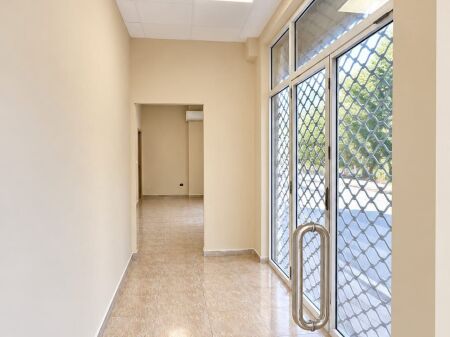 Qera | Ambjent Biznesi | Porcelan | 400 €/muaj