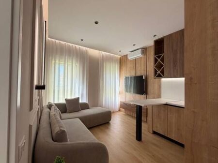Jepet me qira apartament 1+1 rezidenca Kadiu.