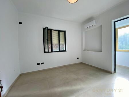 Former Blloku, we are renting office space