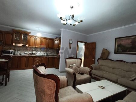 Apartament - Për Shitje - Rruga Fortuzi, Tiranë(ID: 530411003-1011)