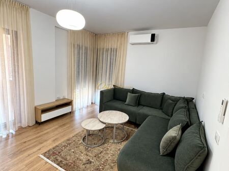 21 DHJETORI APARTAMENT PER QERA 2+1+POST PARKIMI