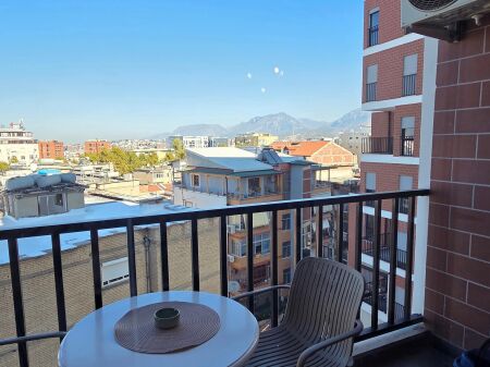 Apartament 2+1 qera prane Selvise
