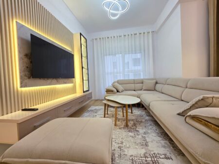 ME QERA: 2+1+2wc& 2ballkone 📍Residencën Kadiu - Ali Demi | 100% I Ri | 96m² | Kati 2 (P2026) Cdo gjë në Qese | 55,000Leke/Muaj ✨