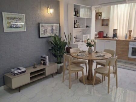 Shitet Apartament 2+1 te Ish Parku Rr.Kavajes