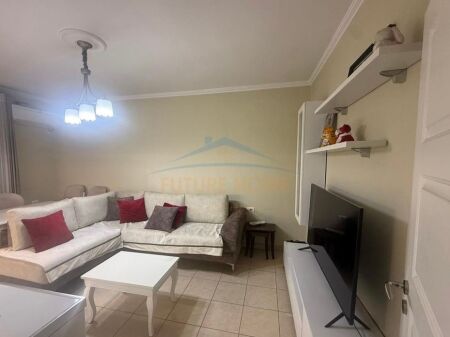 For rent, 2+1 apartment, Ferit Xhajko Street