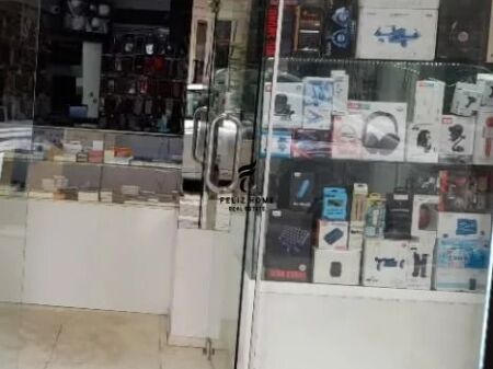SHOP FOR RENT 25 M2 ELBASAN ROAD 50,000 LEKE FH-99552