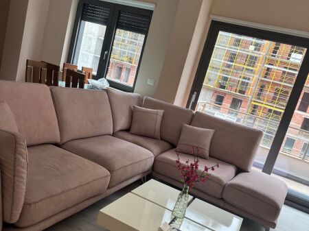 Affitto | Apartament 1 + 1 | Zogu i Zi | 700 €/mese