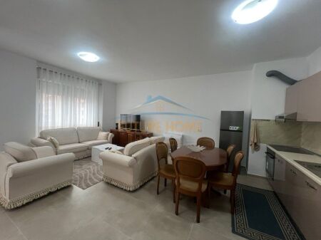 In affitto, appartamento 2+1+2 + posto auto, 5 Maji