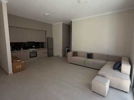 2+1+2 apartment for rent in Delijorgji