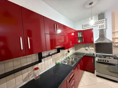 2+1 apartment with veranda for rent at Zogu i Zi, near Ring Center.