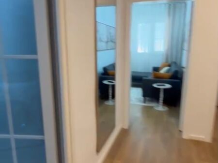 Jepet apartament 1+1 me qira tek Ish Restorant Durresit