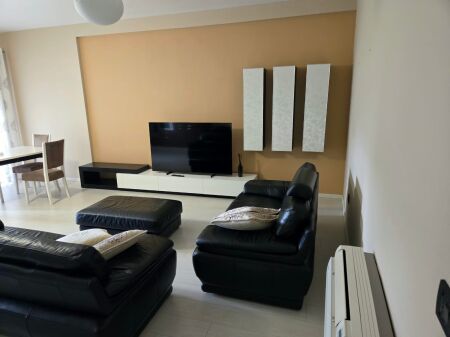 Jepet me qera apartament 2+1+2, Rruga e Kosovareve