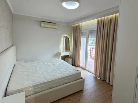 Appartamento 2+1 in affitto, 2 bagni + 2 posti auto + 1 balcone