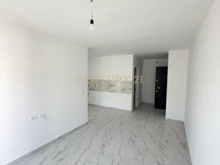 APPARTAMENTO 1+1 IN VENDITA – GOLEM, DURRES