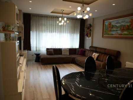 Apartament 3+1 me qira – Liqeni i Thatë