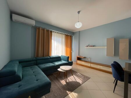 Apartament 1+1 me qira te 21 dhjetori