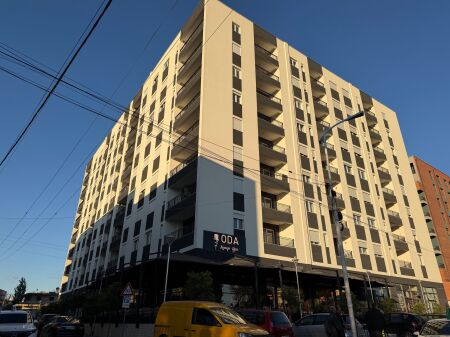 Shitet Apartament 2+1 me Post Parkimi - Paskuqan, Platinium Residence