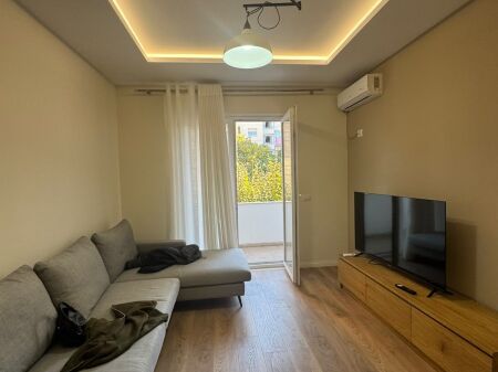 1+1 apartment for rent 📍Asim Vokshi Street, opposite Harry Fultz school