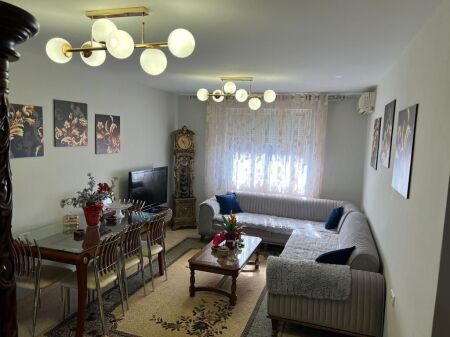 2+1 for rent in Xhamllik
