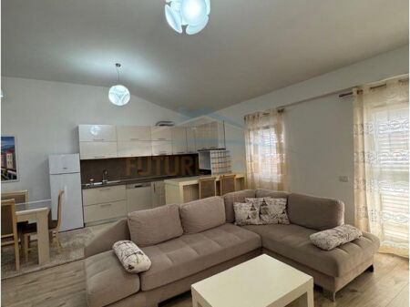 For rent, 2+1+2 apartment, Shefqet Kuka Street, Fresk, Tirana