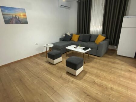 🏡 JEPET ME QIRA APARTAMENT 1+1 – 21 DHJETORI