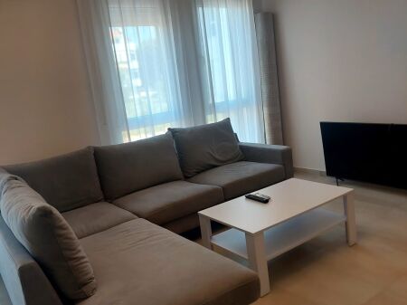 Shitet apartament 3+1 tek Darling Residence , Ali Demi .