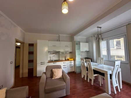 Appartamento in vendita 1+1 a Shkembi i Kavajes