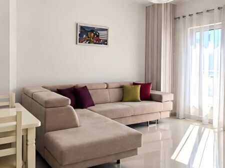 2+1+2 APARTMENT FOR RENT – NEAR THE BOULEVARD!